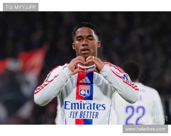 恩德里克在关键比赛中的表现稳健，备受关注与期待